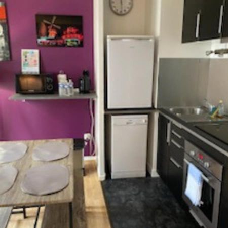 Briget Apartment Шеси Екстериор снимка