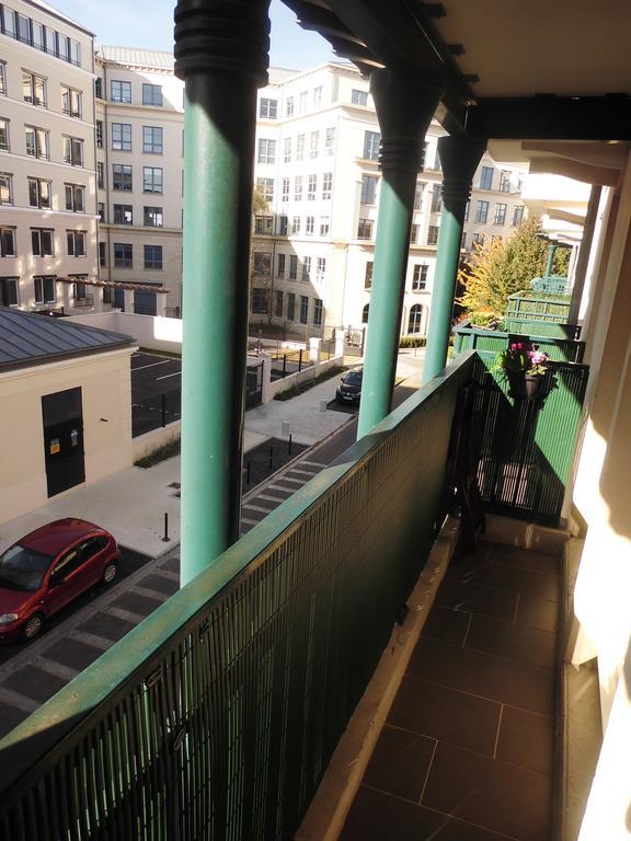 Briget Apartment Шеси Екстериор снимка